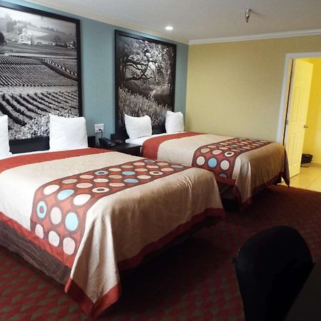 Inn At King City Bilik gambar